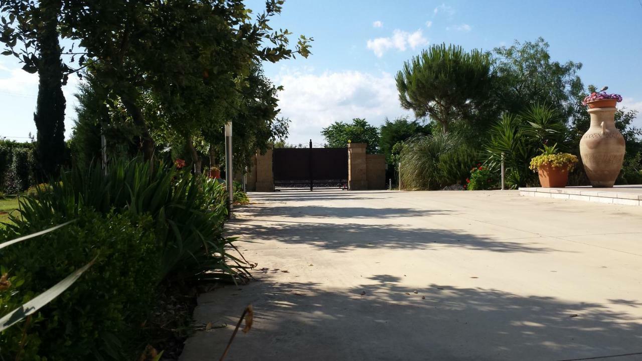 הוילה Botrugno La Macchia מראה חיצוני תמונה